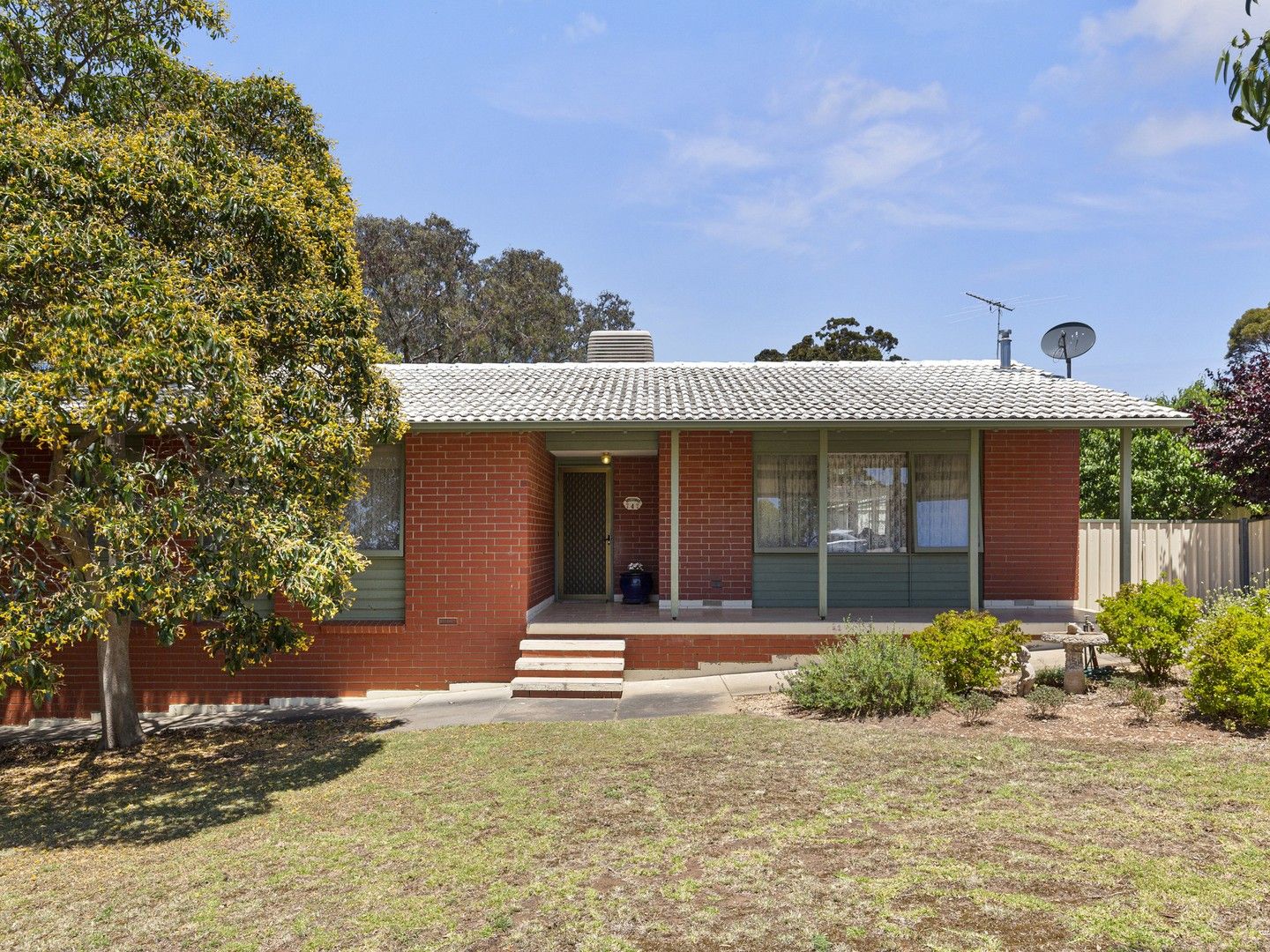 4 Flanders Court, Hackham West SA 5163, Image 0