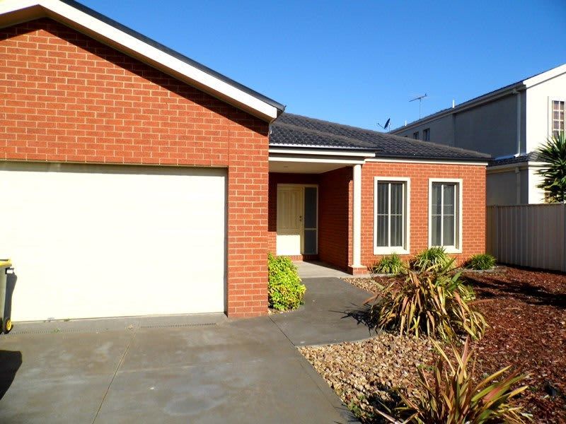 4 bedrooms House in 5 Darus Court HOPPERS CROSSING VIC, 3029