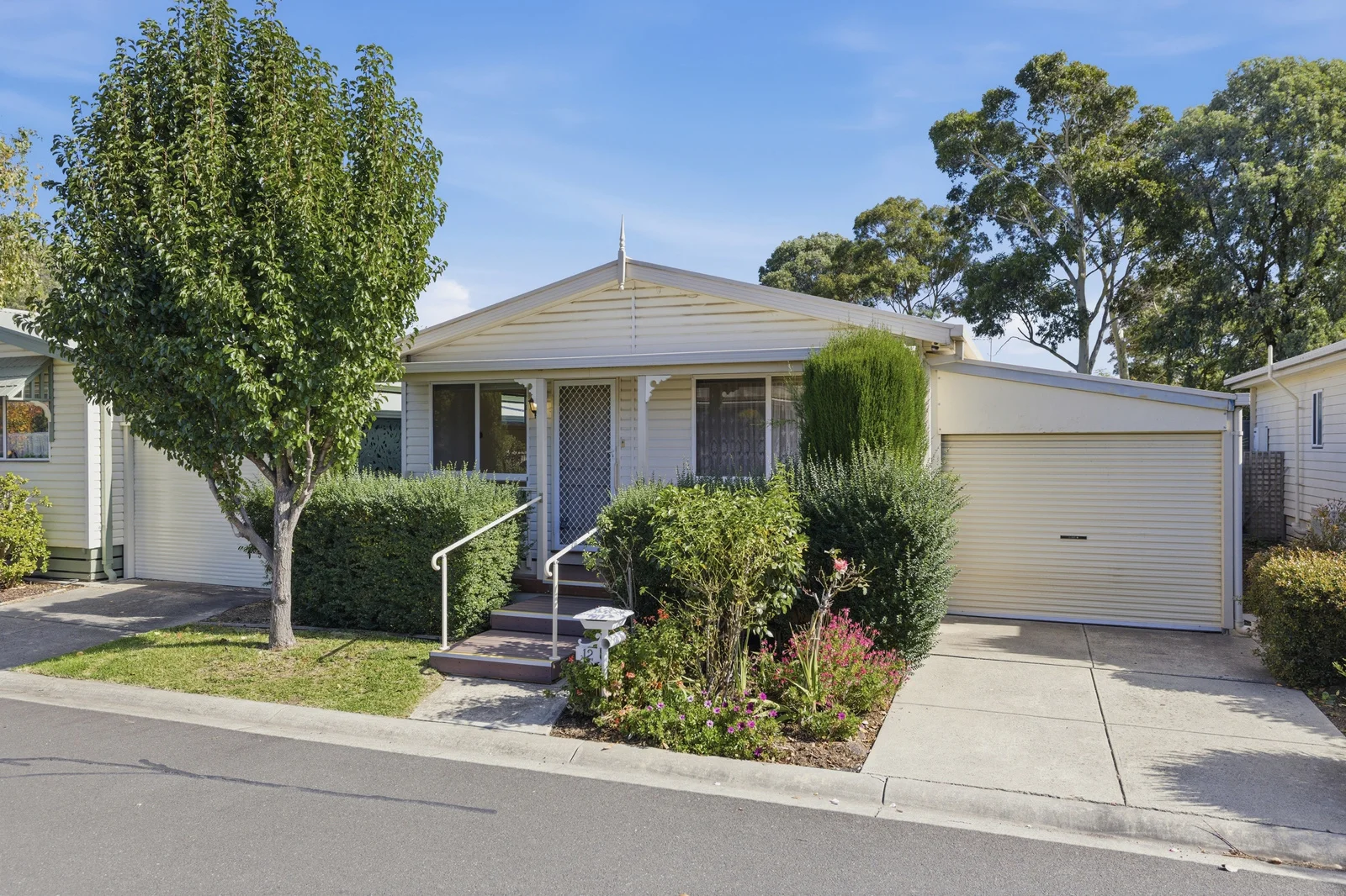 12/16-24 Box Forest Road, Glenroy VIC 3046