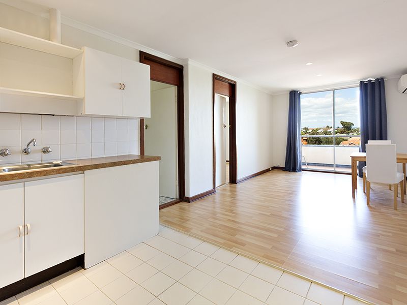 1 bedrooms Apartment / Unit / Flat in 205/25 Fourth Avenue MOUNT LAWLEY WA, 6050