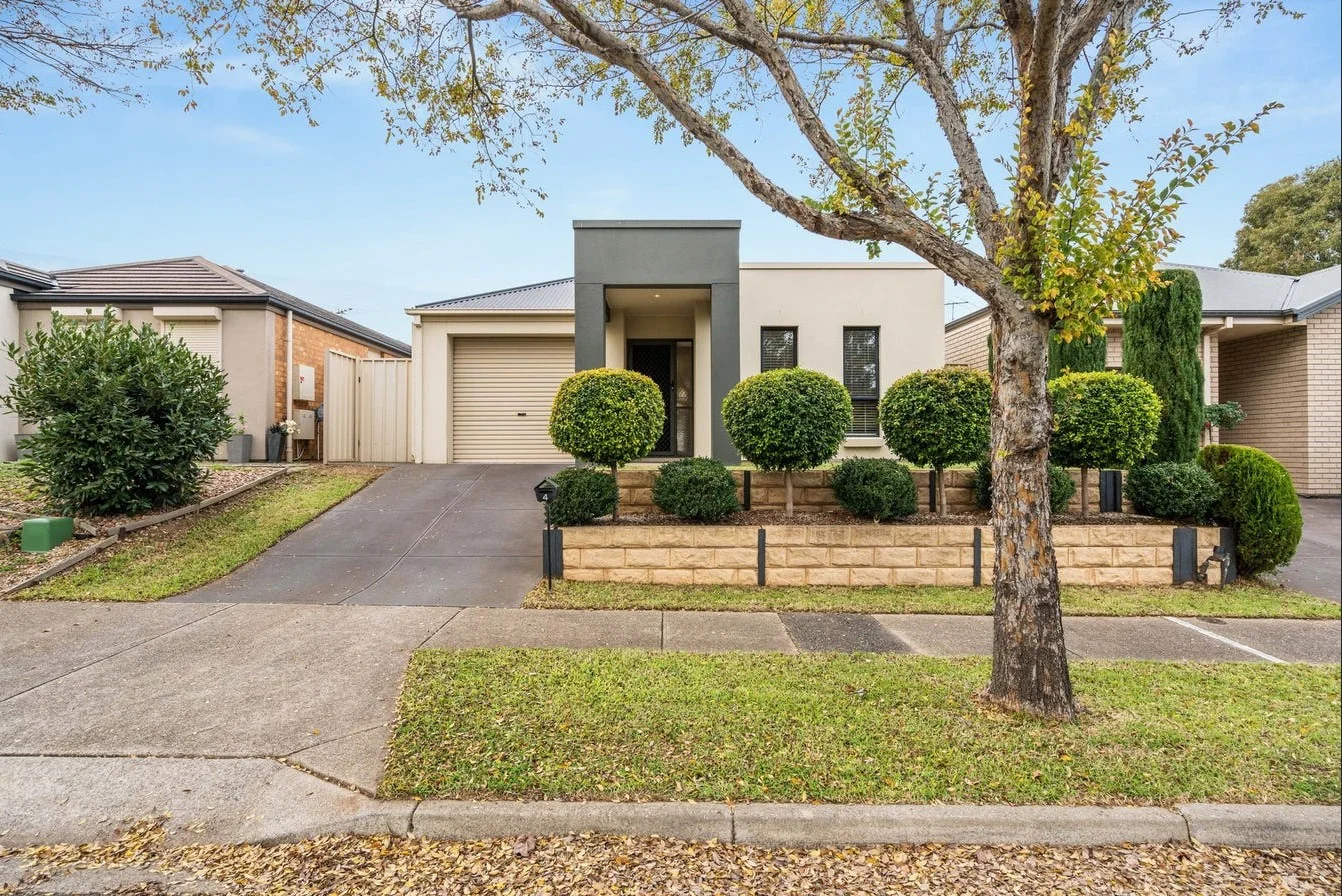 4 Antonio St, Huntfield Heights SA 5163