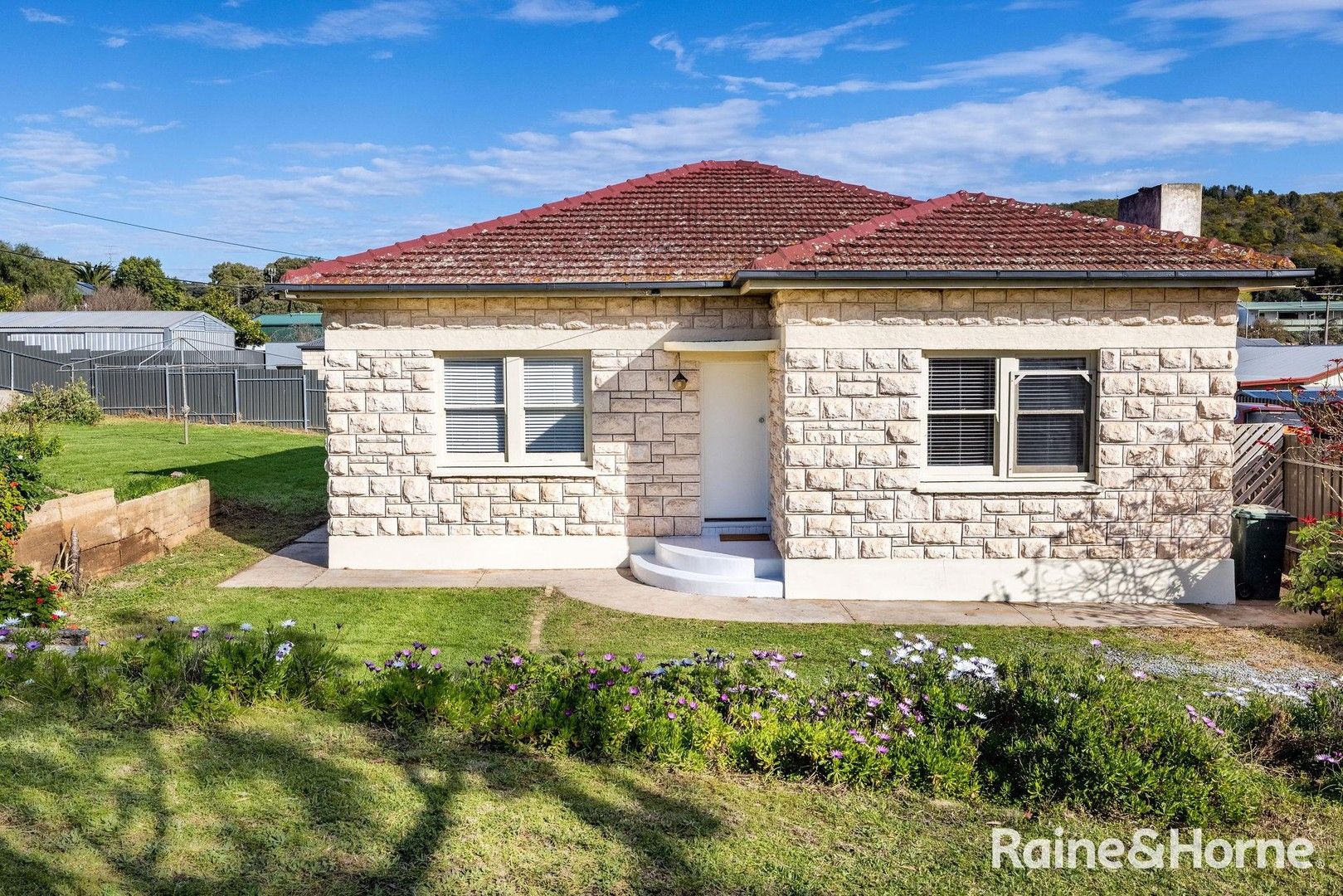 3 bedrooms House in 27 Angas St PORT LINCOLN SA, 5606
