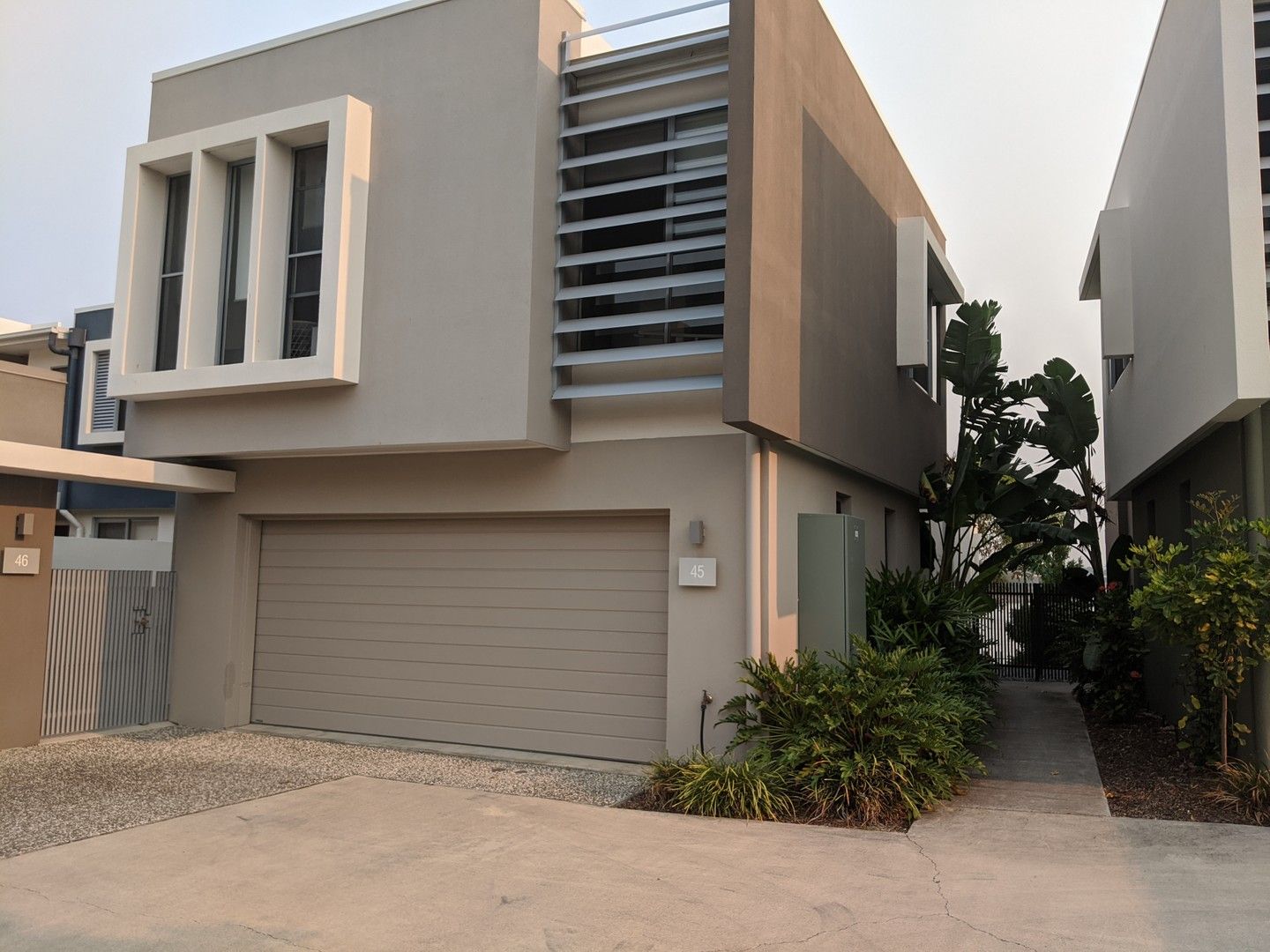 3 bedrooms Townhouse in 49 VARSITY PARADE VARSITY LAKES QLD, 4227