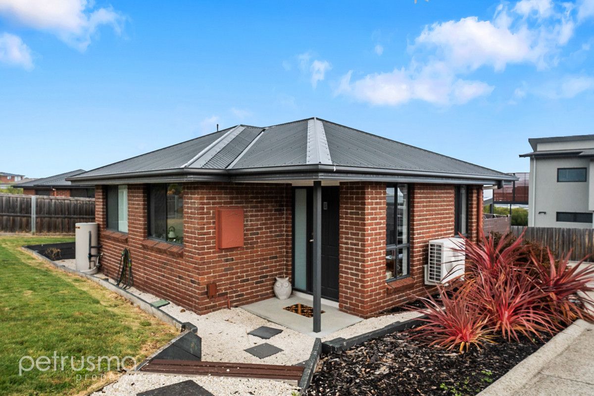 2/21 Vasili Court, Oakdowns TAS 7019, Image 1