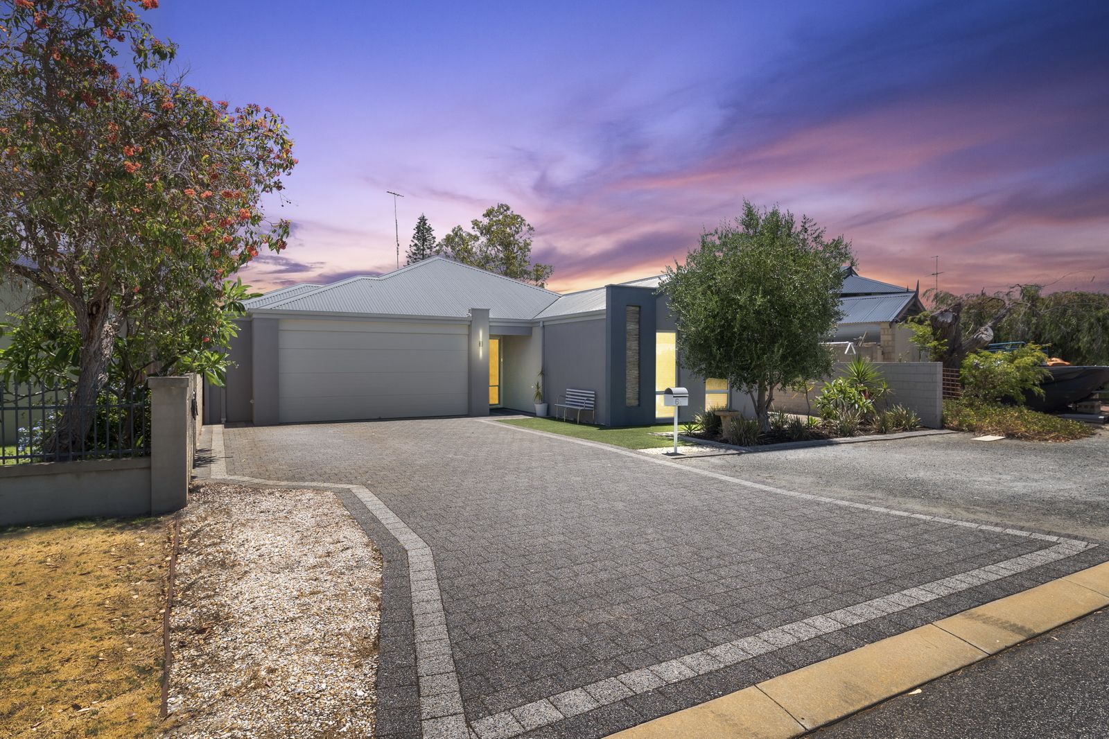 3 bedrooms House in 6A Brockman Street FALCON WA, 6210