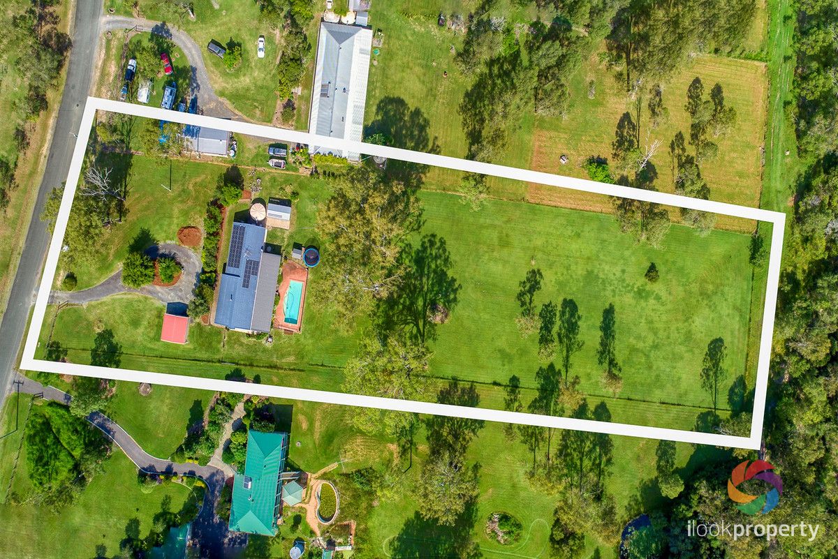 4 bedrooms Rural in 93-97 Victoria Drive GLENLOGAN QLD, 4280