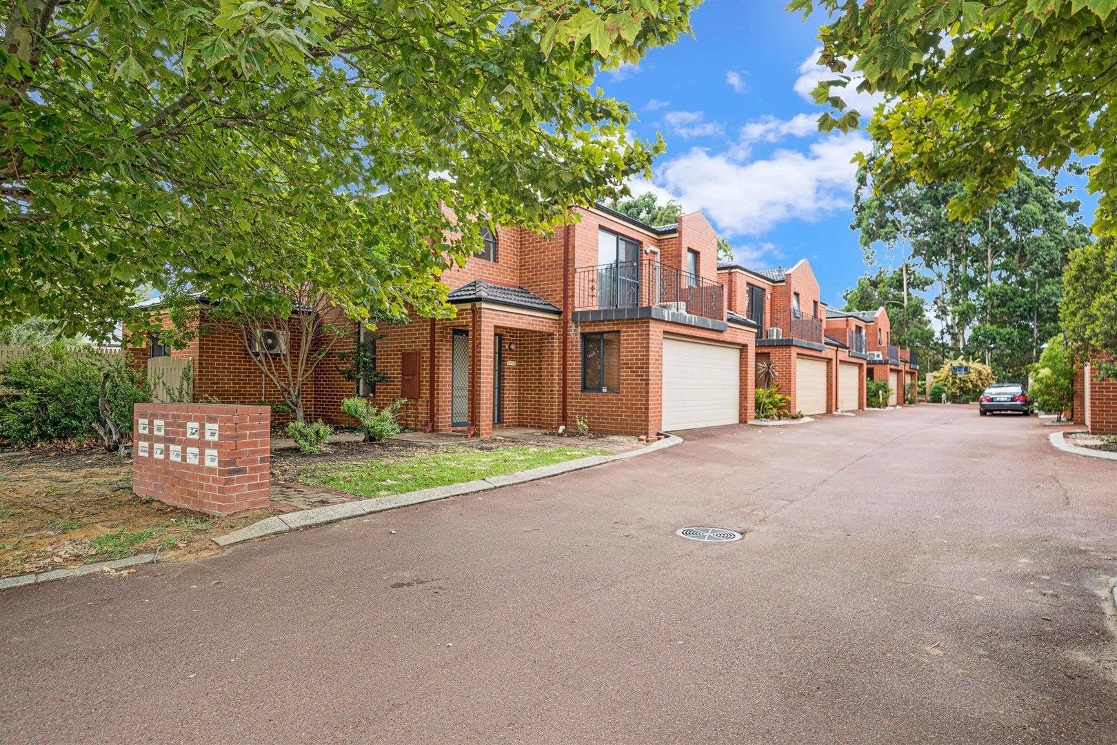 4/31 The Lakes Boulevard, Jandakot WA 6164, Image 0