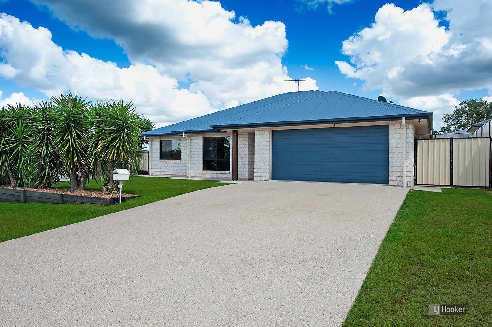 8 Diane Parade, Kallangur QLD 4503, Image 0