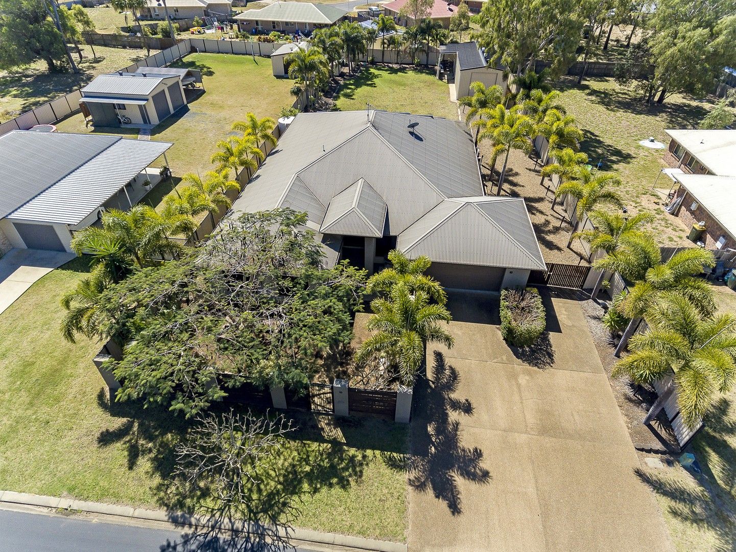 Moore Park Beach QLD 4670, Image 0