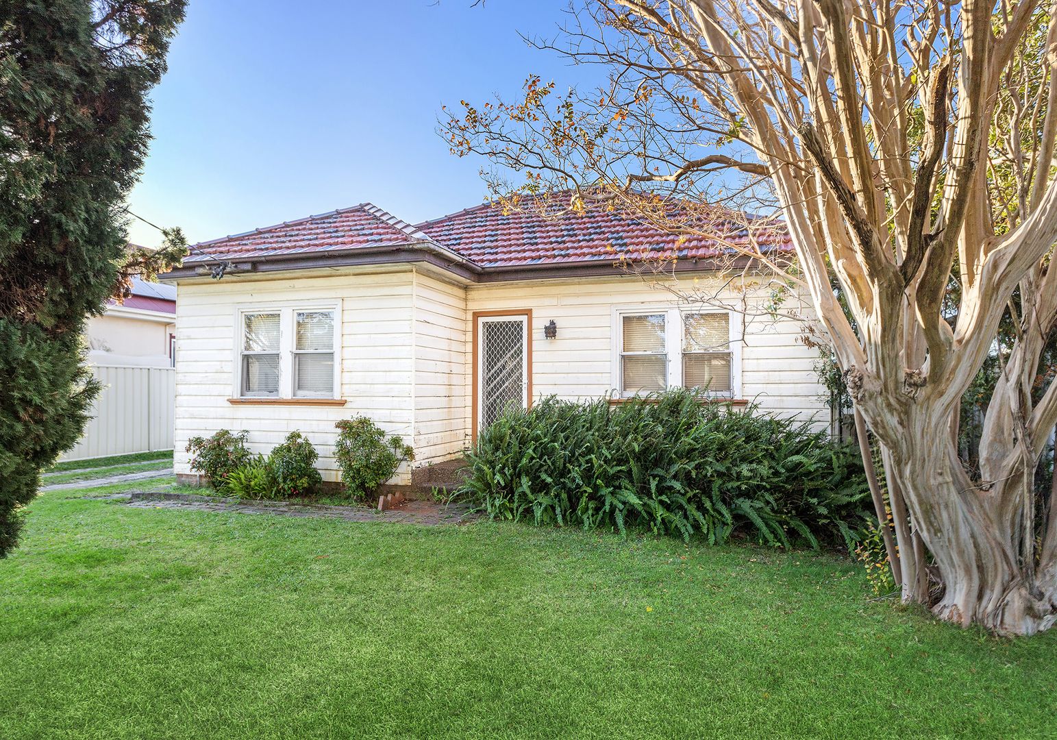 42 Smith Street, Fairy Meadow NSW 2519, Image 1