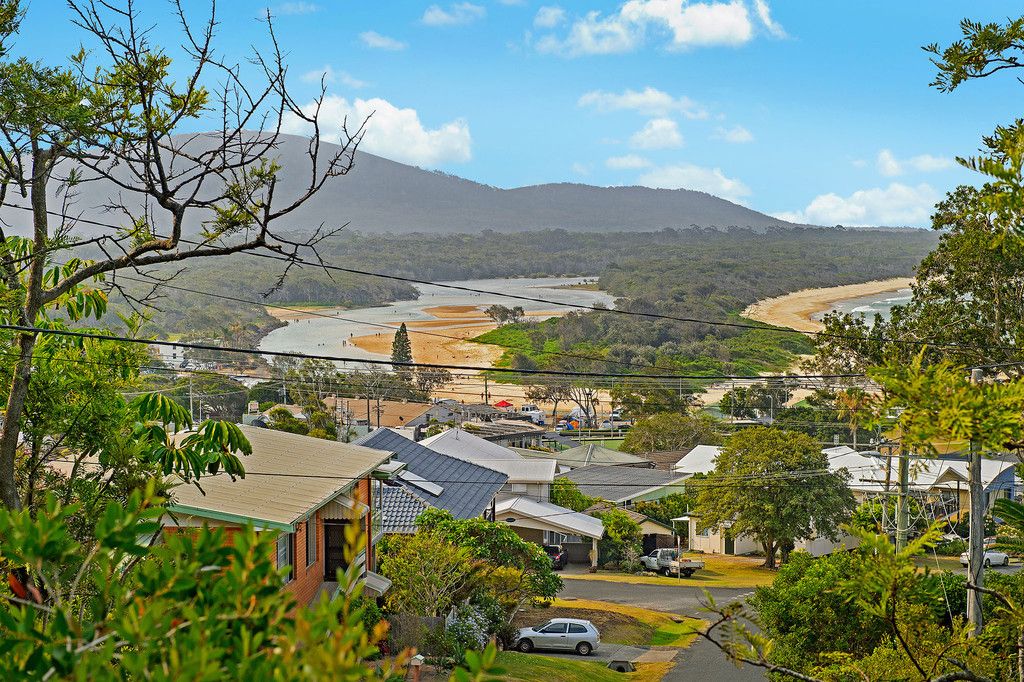 24 Dulconghi Street, Crescent Head NSW 2440 House For Rent Domain