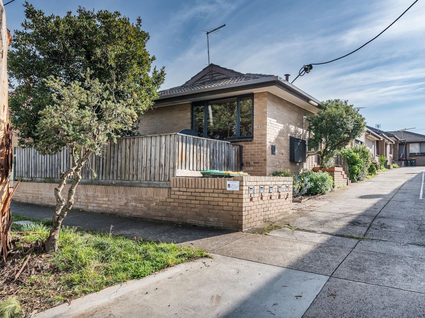 1 bedrooms Apartment / Unit / Flat in 3/6 Irvine Crescent BRUNSWICK WEST VIC, 3055