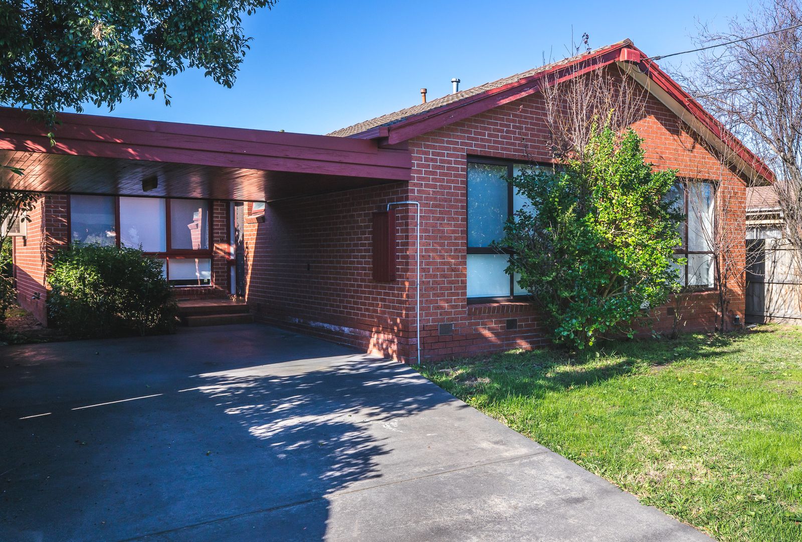 3 bedrooms House in 1/40 Railway Road CARNEGIE VIC, 3163
