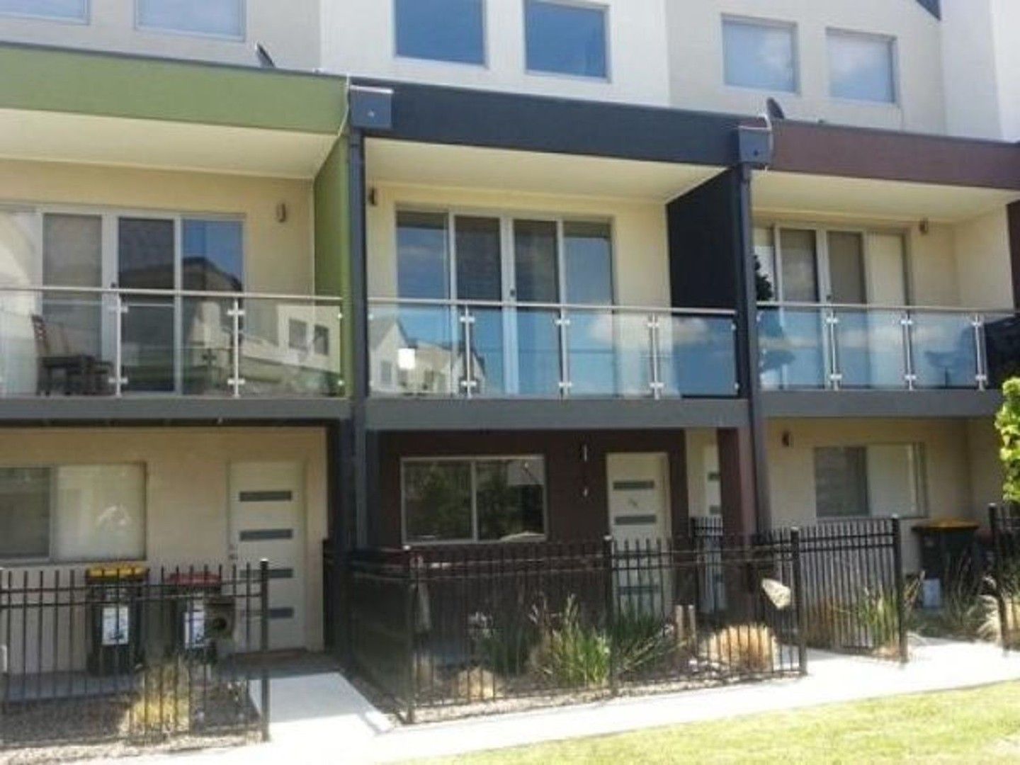 2 bedrooms Townhouse in 50/60-70 Cradle Mountain Drive CRAIGIEBURN VIC, 3064
