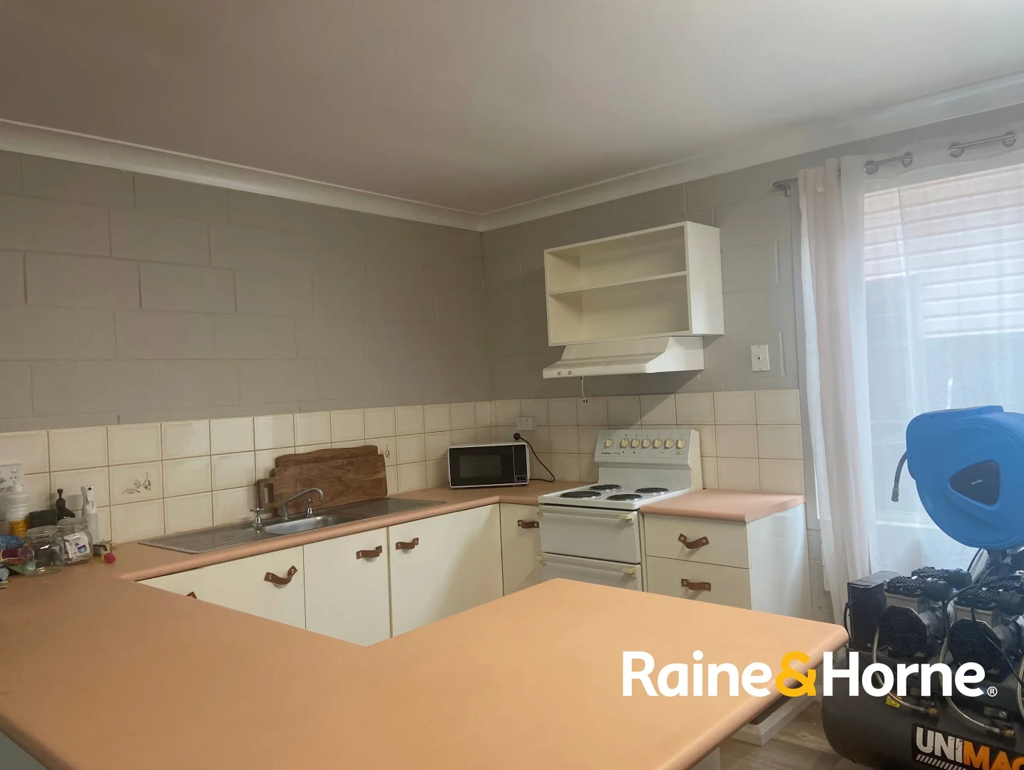 Additional image 3 of 2/28 Wentworth Avenue, Woy Woy NSW 2256