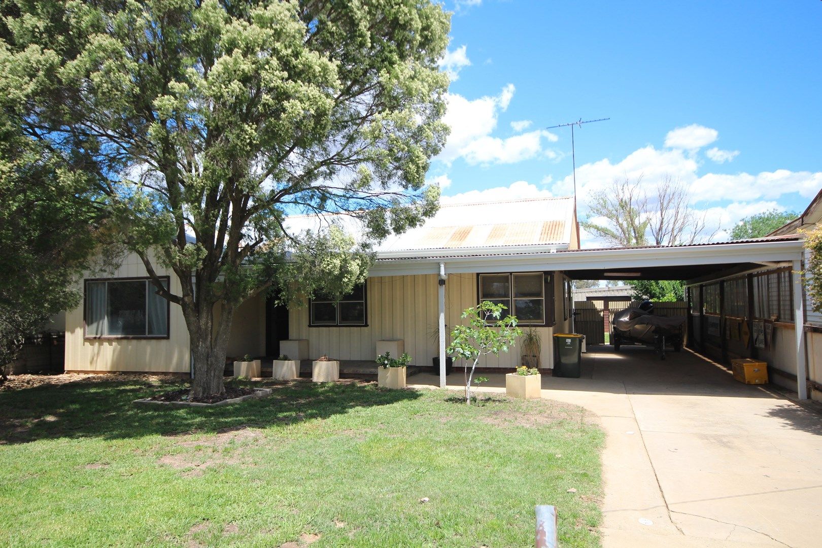 3913 Sturt Highway, Gumly Gumly NSW 2652, Image 0