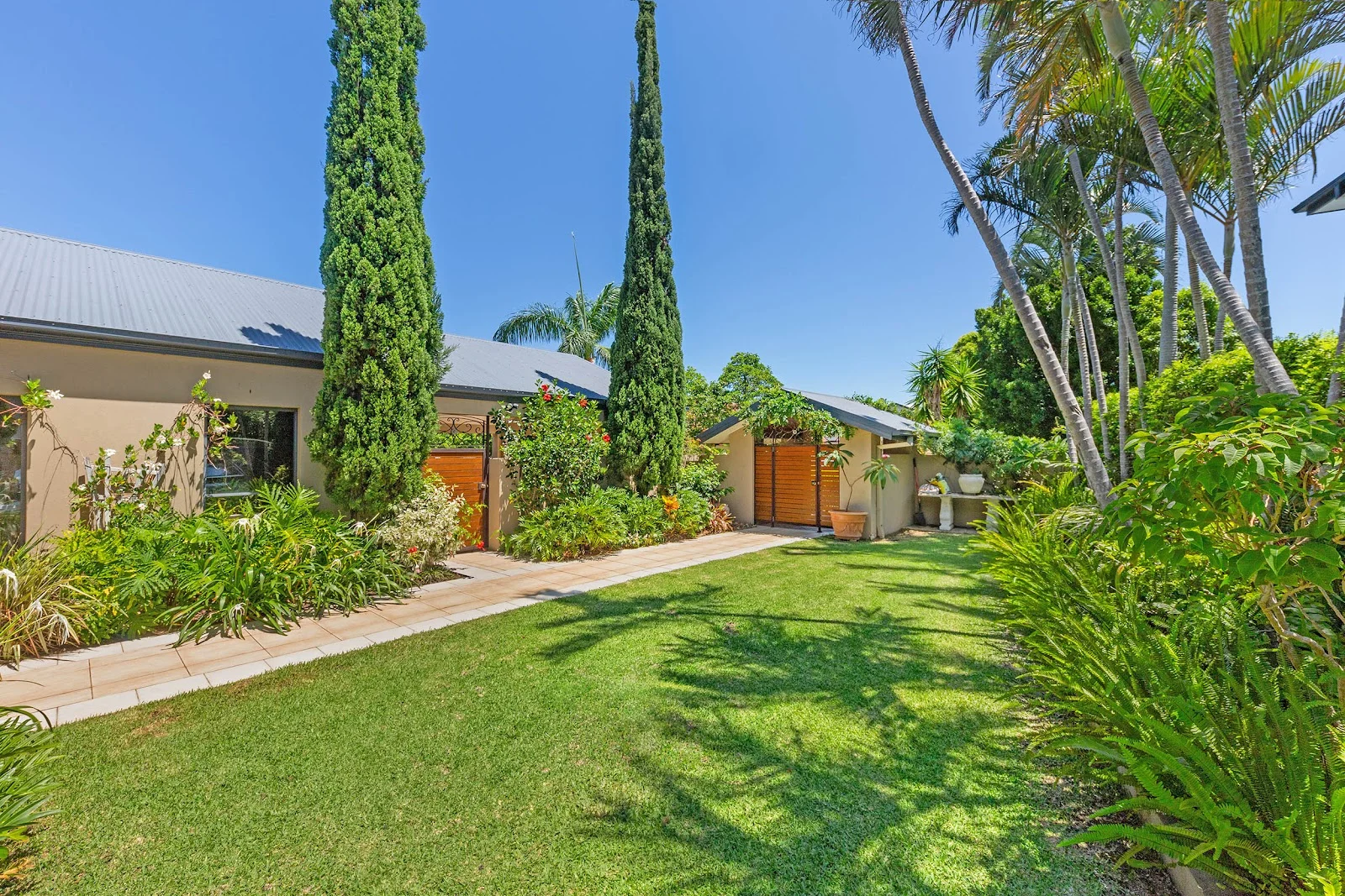 Additional image 31 of 6 Chantilly Close, Benowa QLD 4217