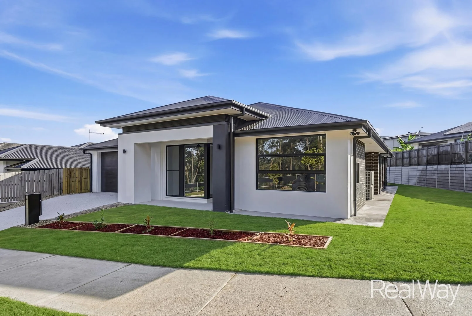 31 Himalayan Crescent, Spring Mountain QLD 4300