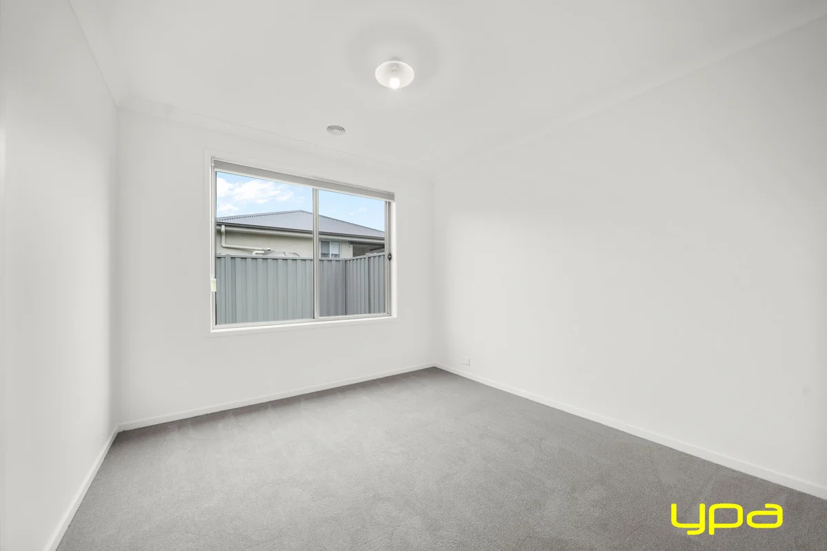 Additional image 9 of 30 Yellow Robin Circuit, Cranbourne East VIC 3977