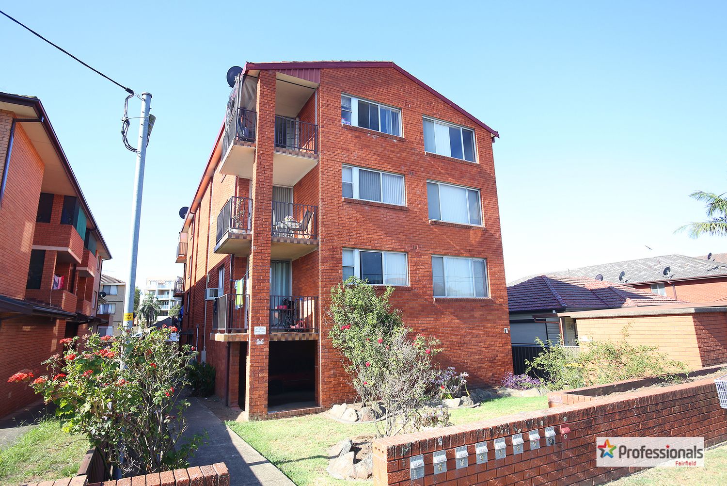 8/56 Wrentmore Street, Fairfield NSW 2165, Image 0