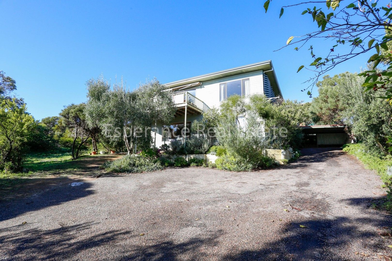 3 bedrooms House in 2 Fallon Court WEST BEACH WA, 6450