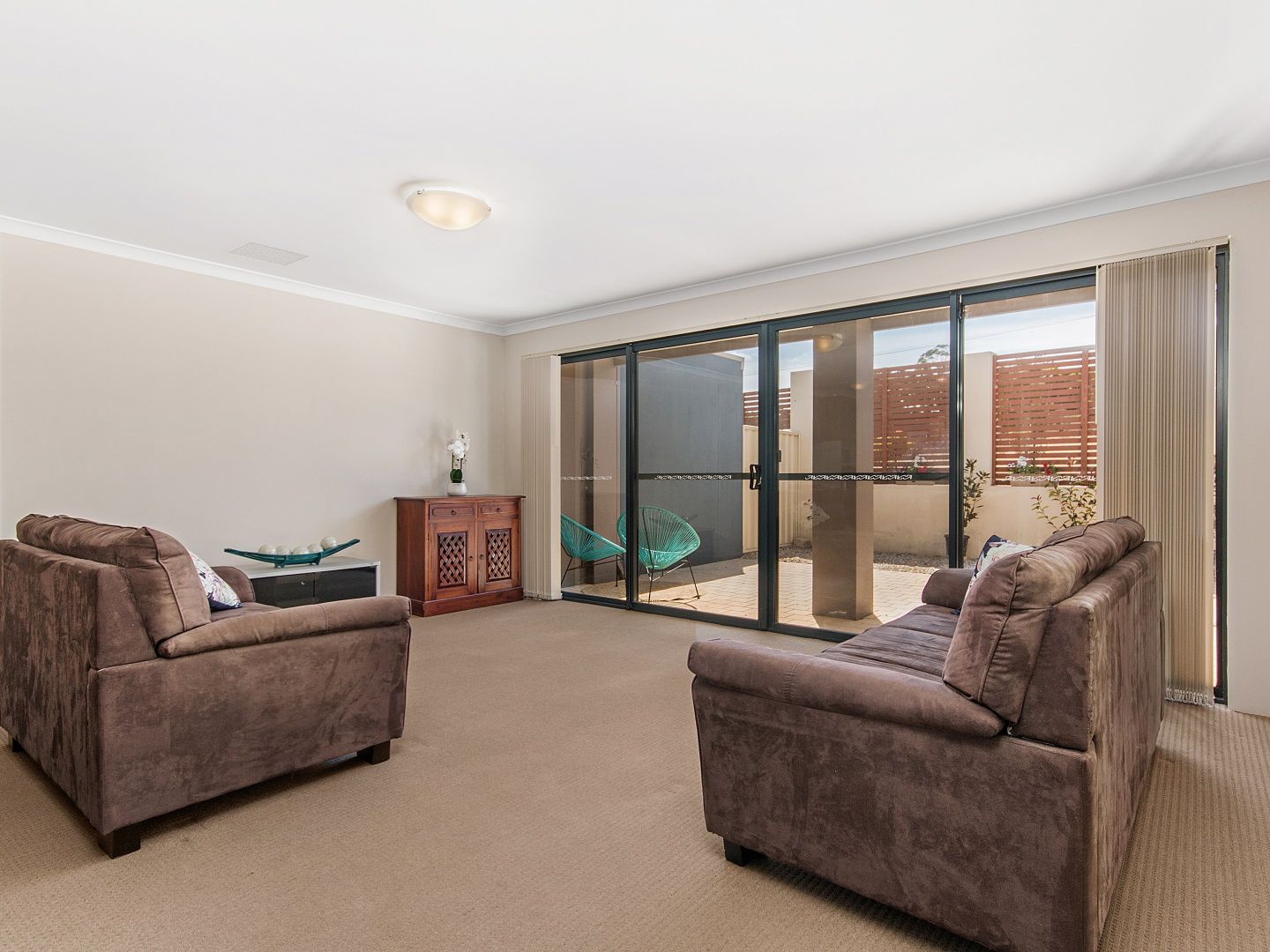 17/11 Serls Street, Armadale WA 6112, Image 1