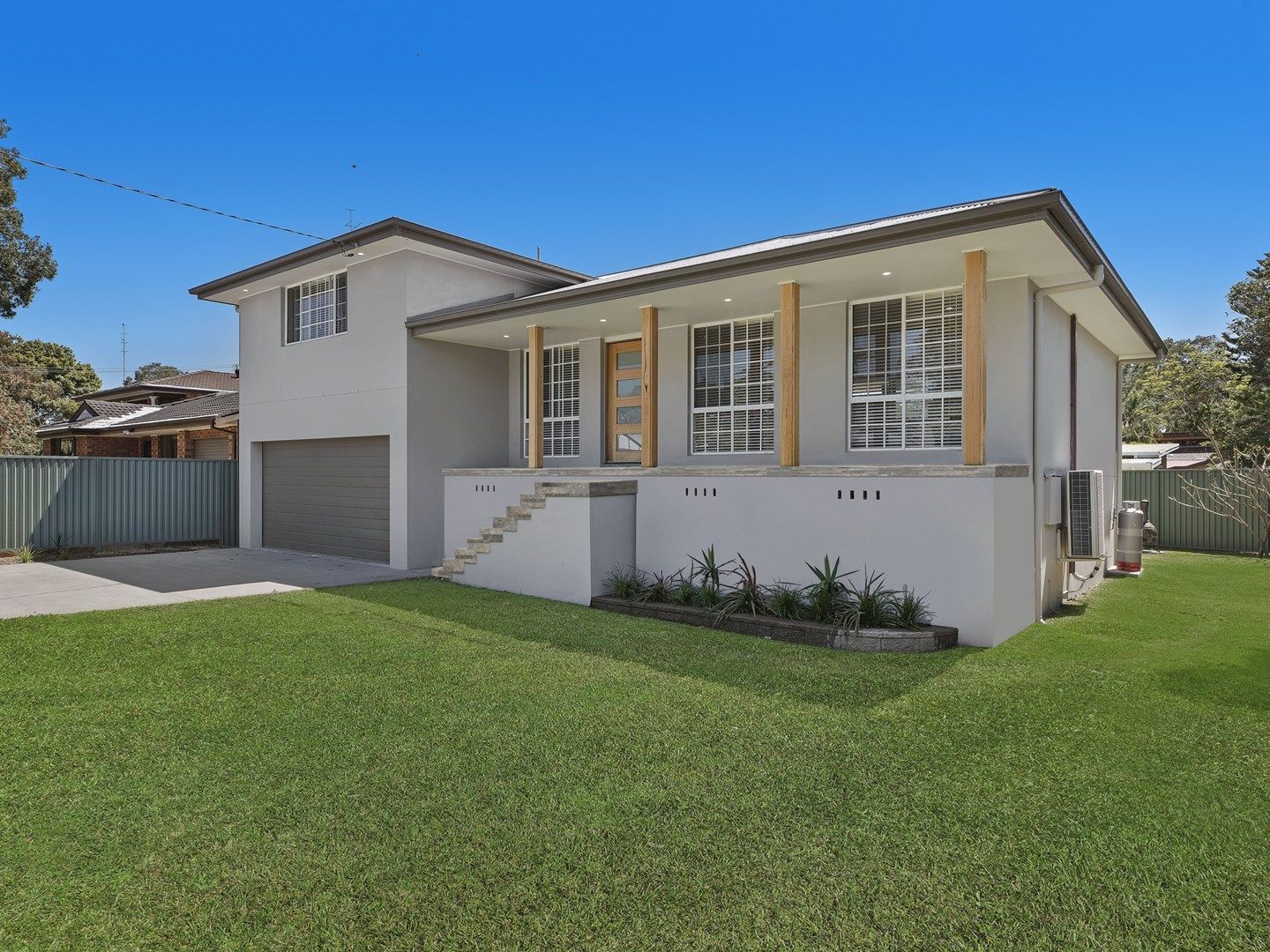 3 Tenth Avenue, Budgewoi NSW 2262, Image 0