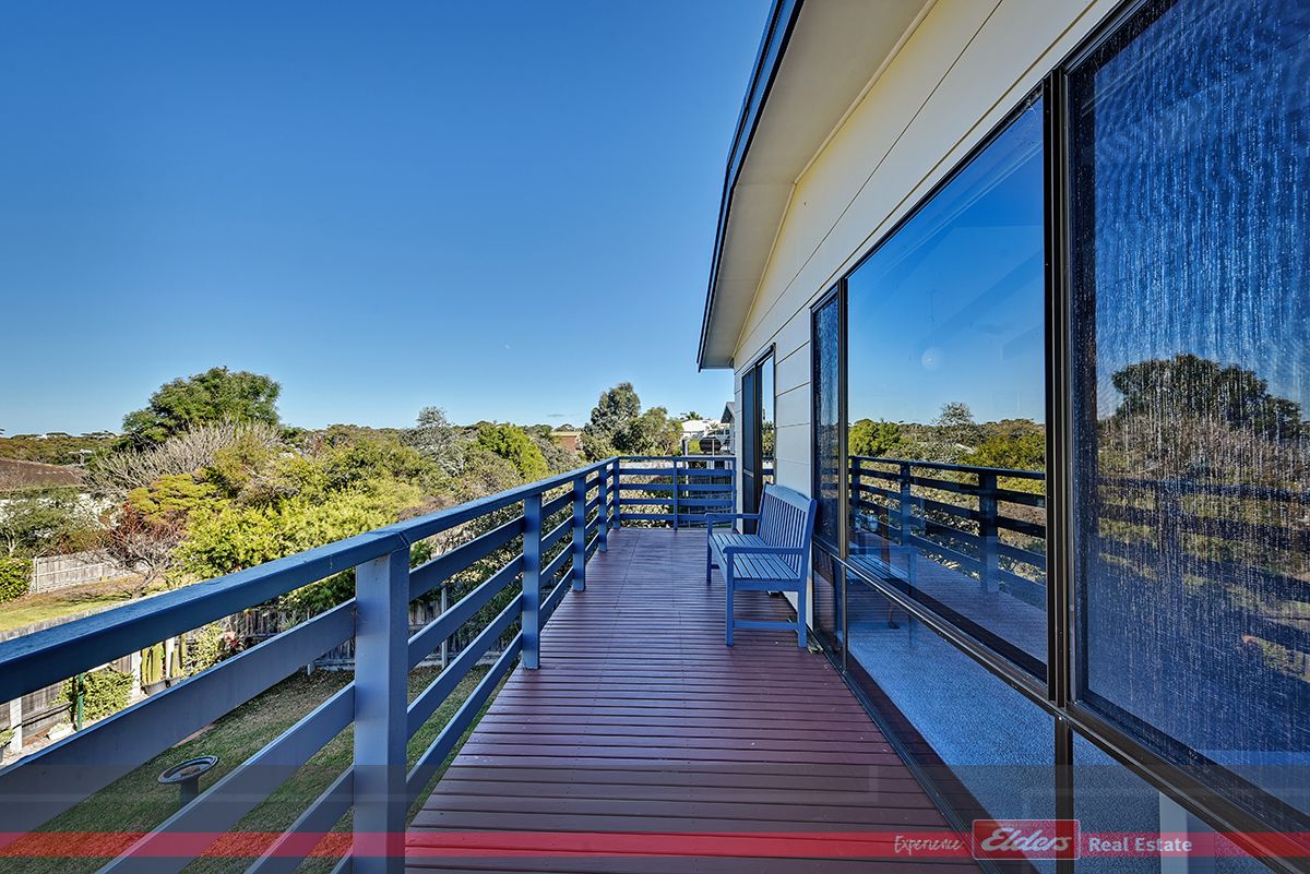 30 Lakeside Drive, Lake Tyers Beach VIC 3909, Image 0