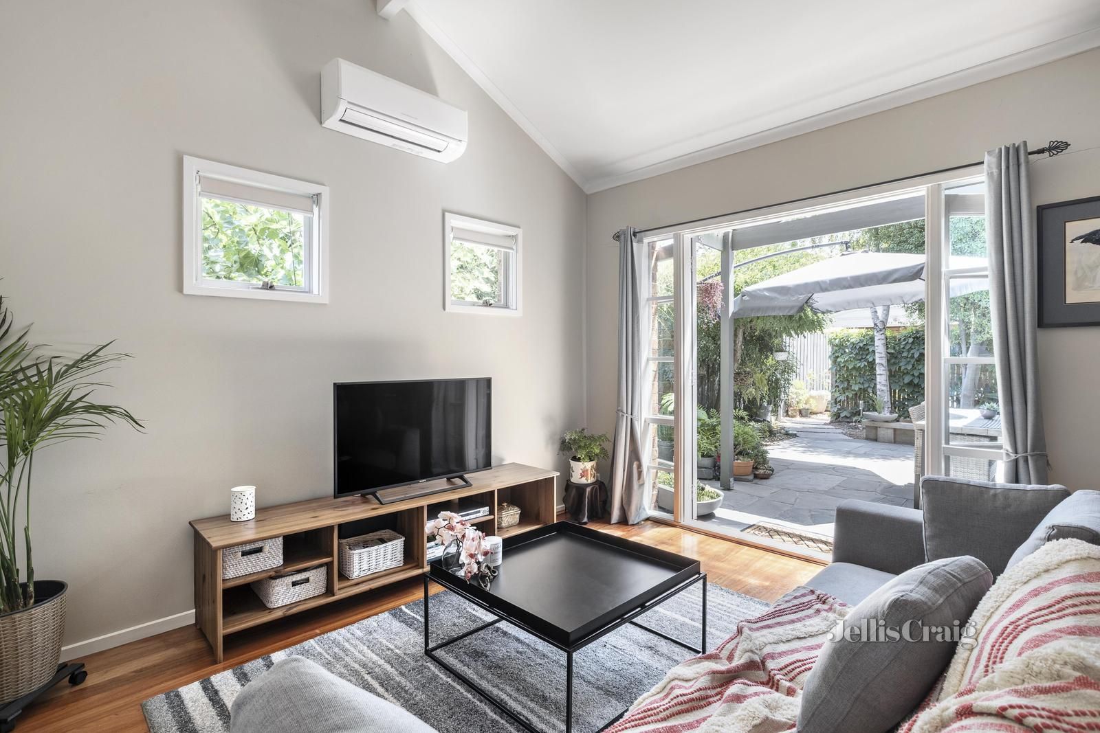 7/249 Westgarth Street, Northcote VIC 3070, Image 2