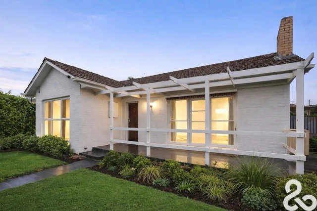 90 Thompsons Road, Bulleen VIC 3105