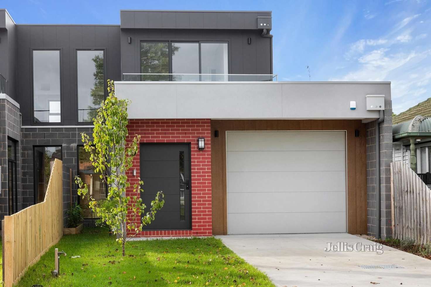 4 bedrooms Townhouse in 6A Bradford Street BENTLEIGH EAST VIC, 3165