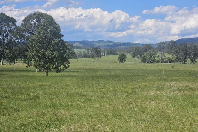 Picture of 1443 Gresford Road, VACY NSW 2421