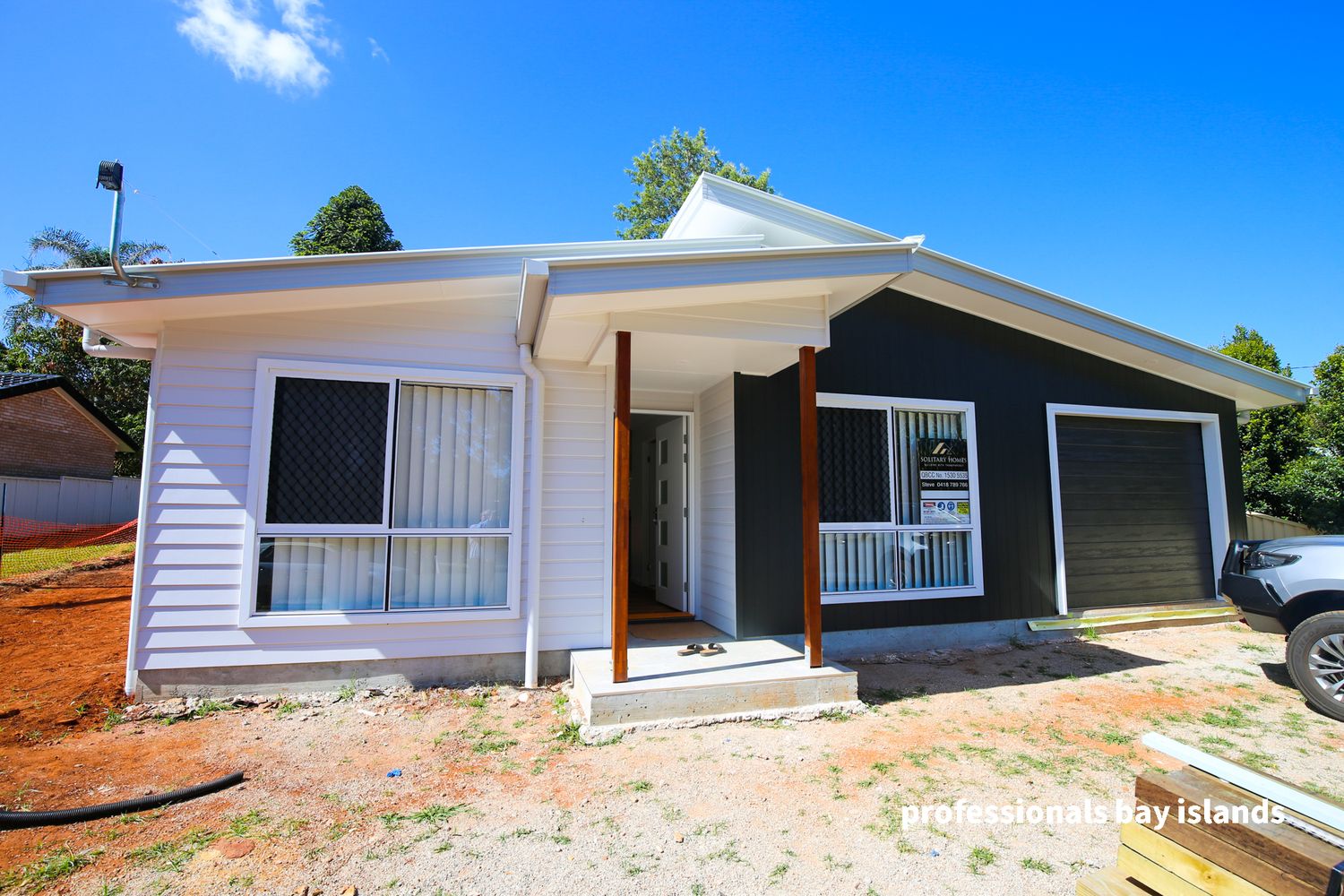 3 bedrooms House in 30 Canaipa Road RUSSELL ISLAND QLD, 4184