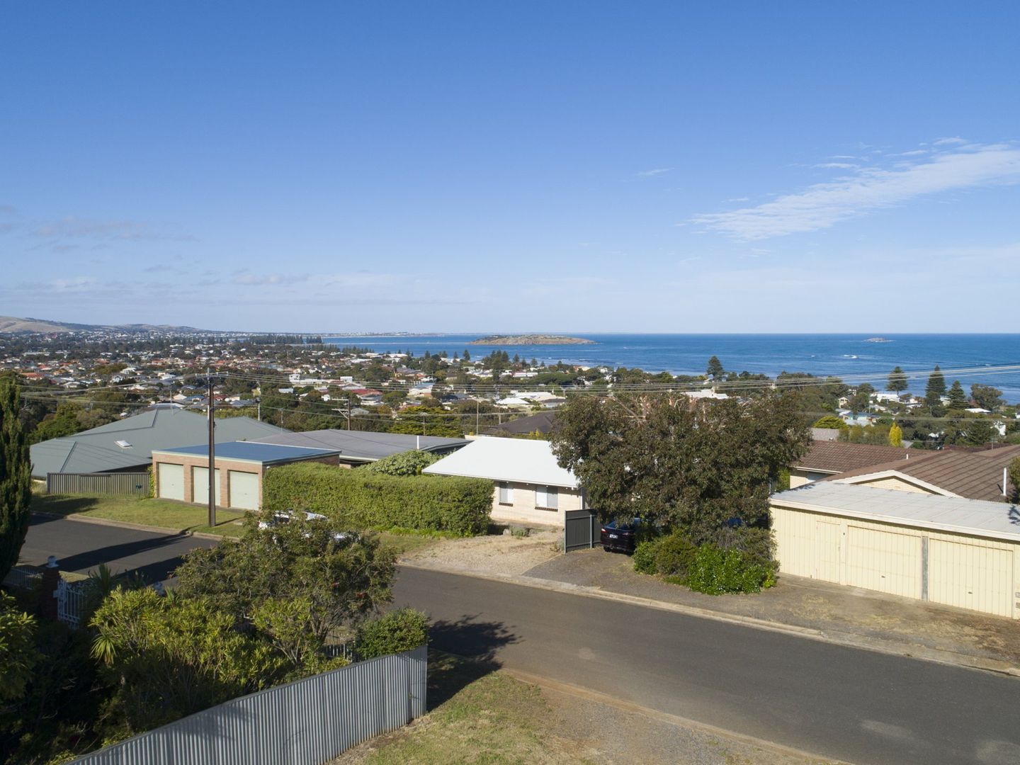 7 Rumbelow Street, Encounter Bay SA 5211, Image 2