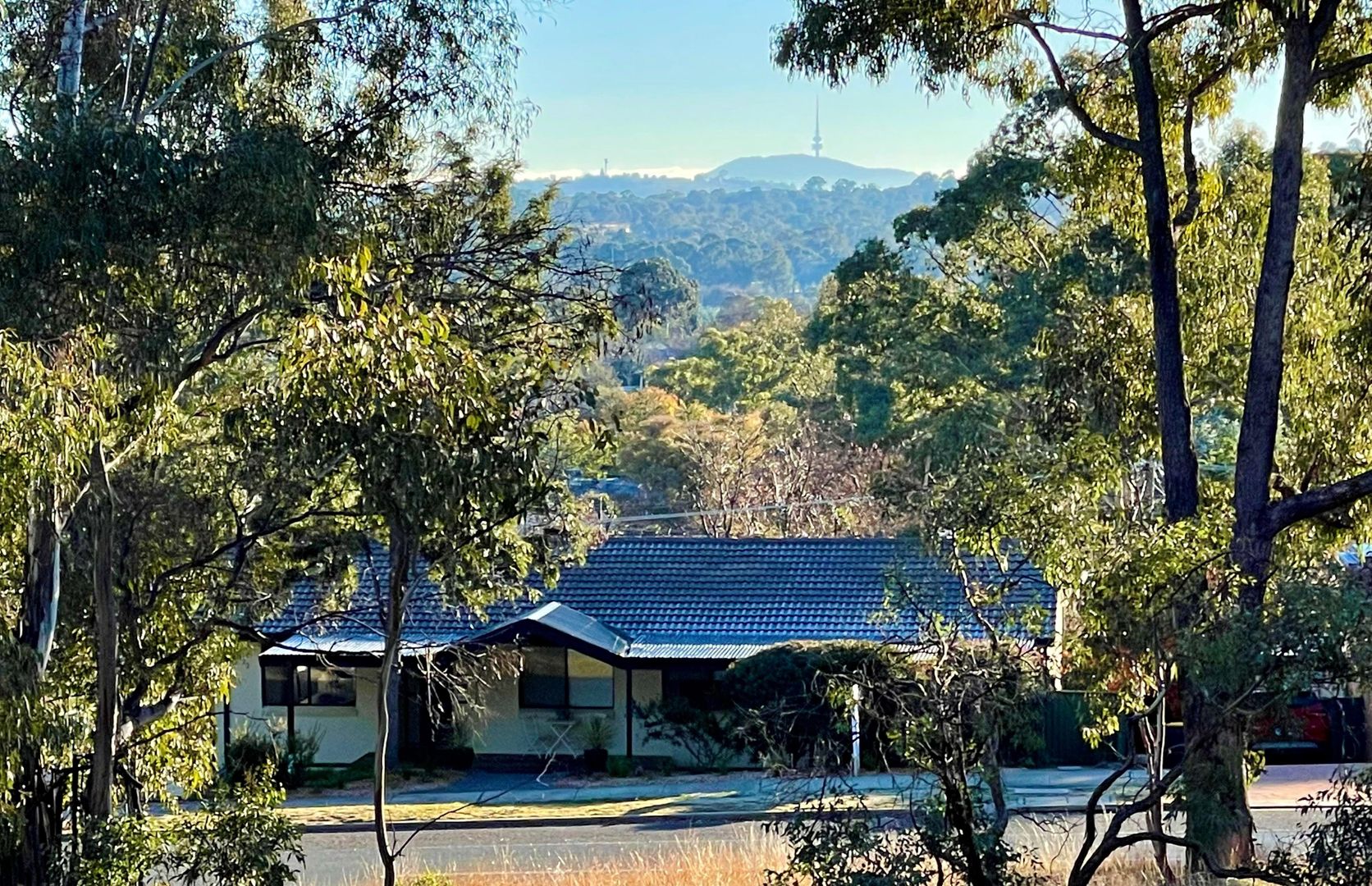 4 bedrooms House in 122 Learmonth Drive KAMBAH ACT, 2902