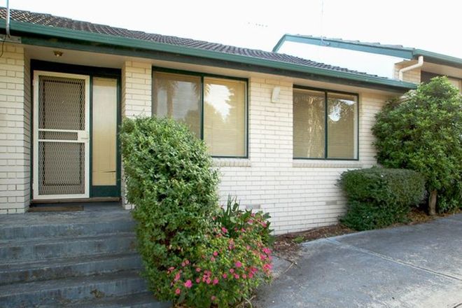 Picture of 2/20 Grevillia Road, OAK PARK VIC 3046