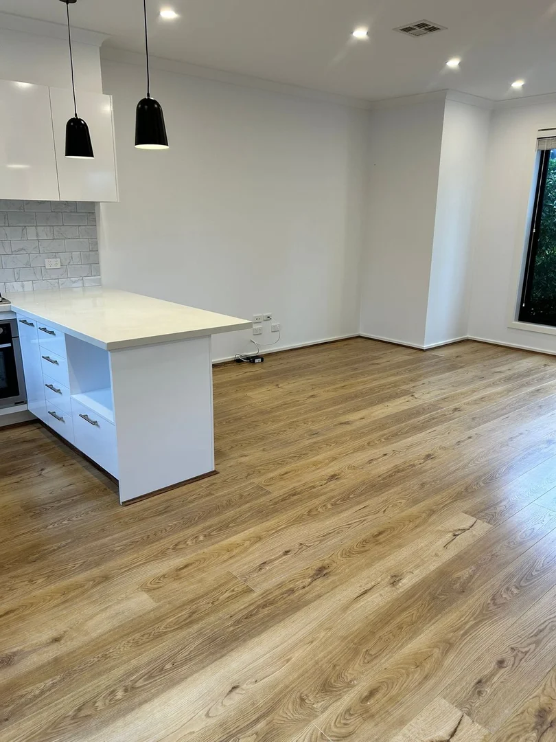 Additional image 6 of 2/5 Dubbo Street, Albion VIC 3020