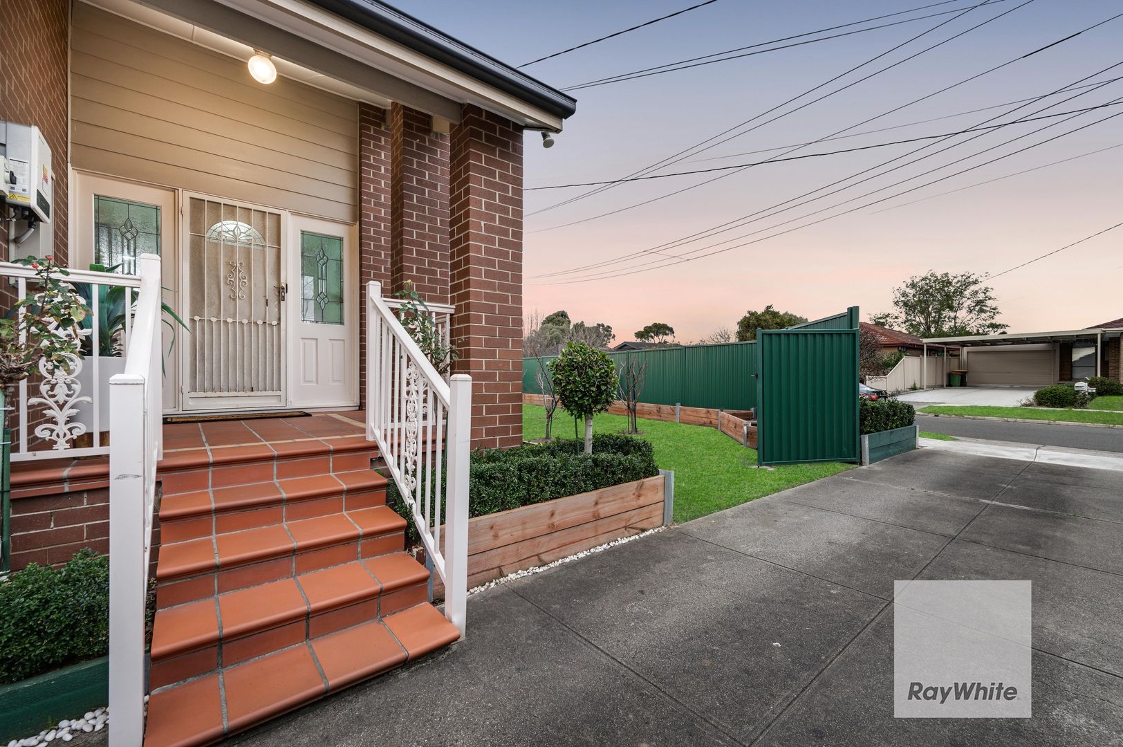 3 Townsend Avenue, Gladstone Park VIC 3043, Image 2