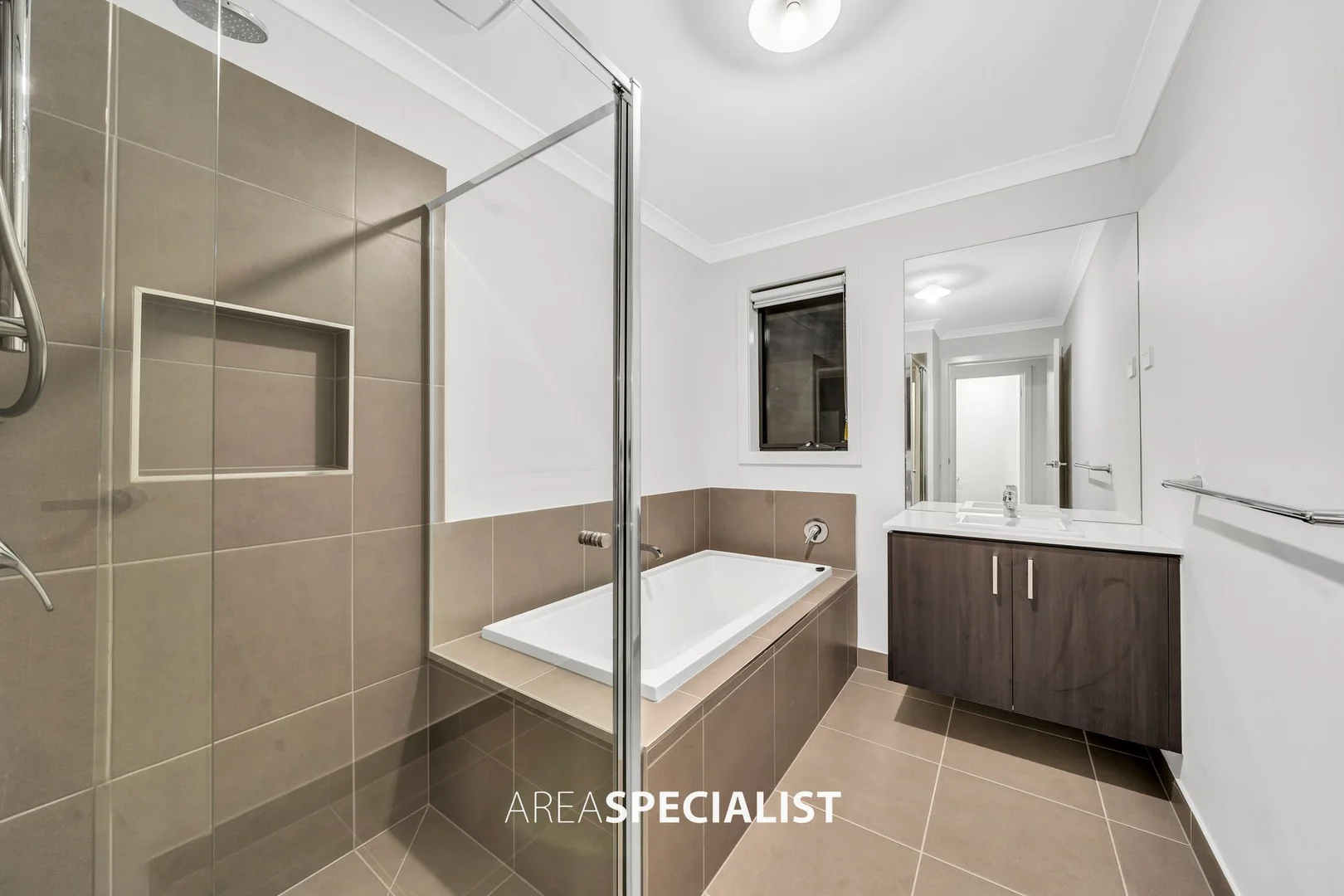 Additional image 11 of 6 Hastings Way, Nar Nar Goon North VIC 3812