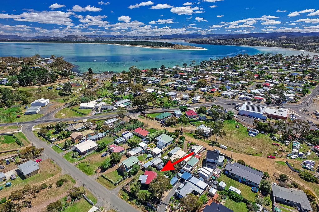 10 Mongana Street, Dodges Ferry TAS 7173, Image 0