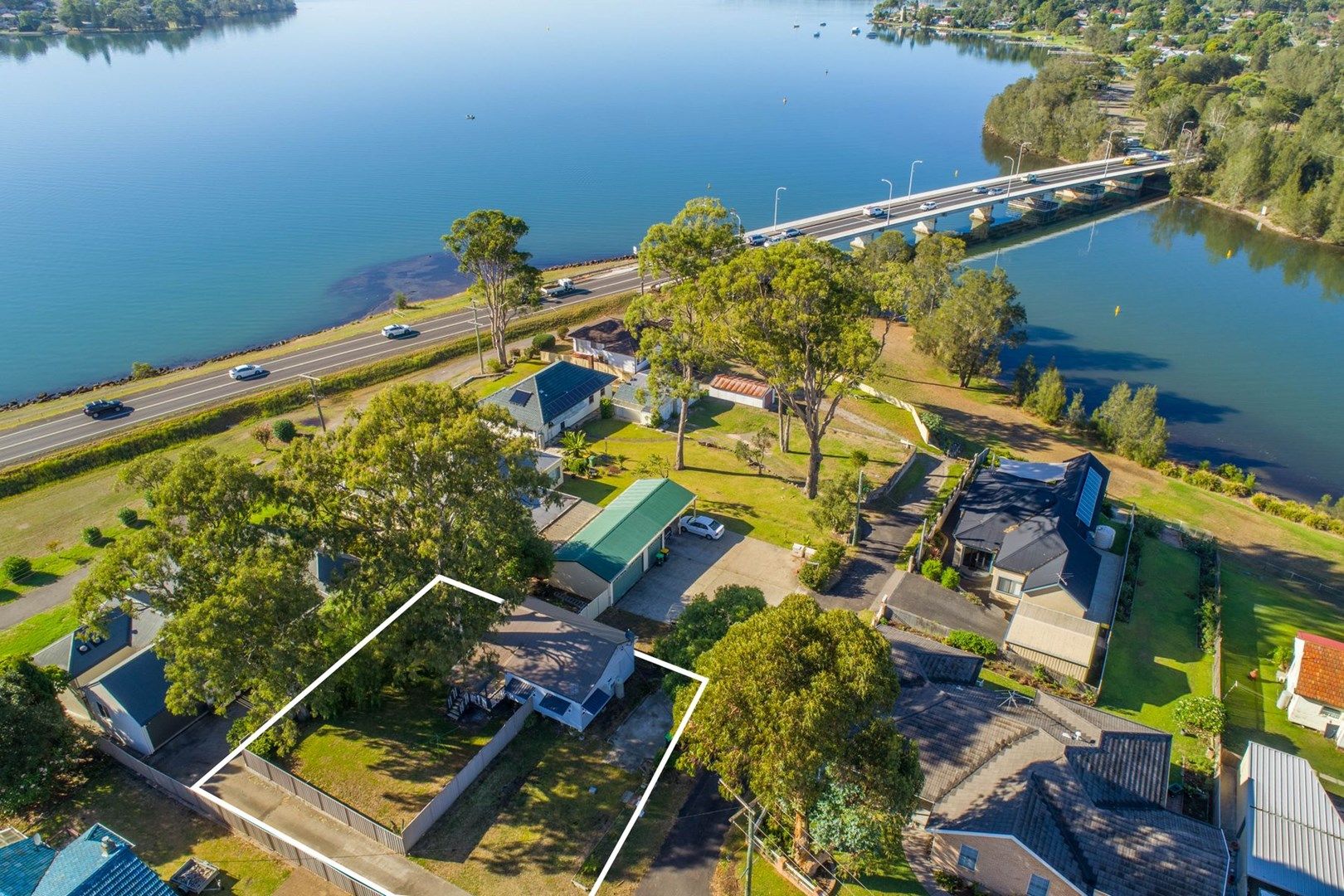 4 FIG TREE LANE, Fennell Bay NSW 2283, Image 0