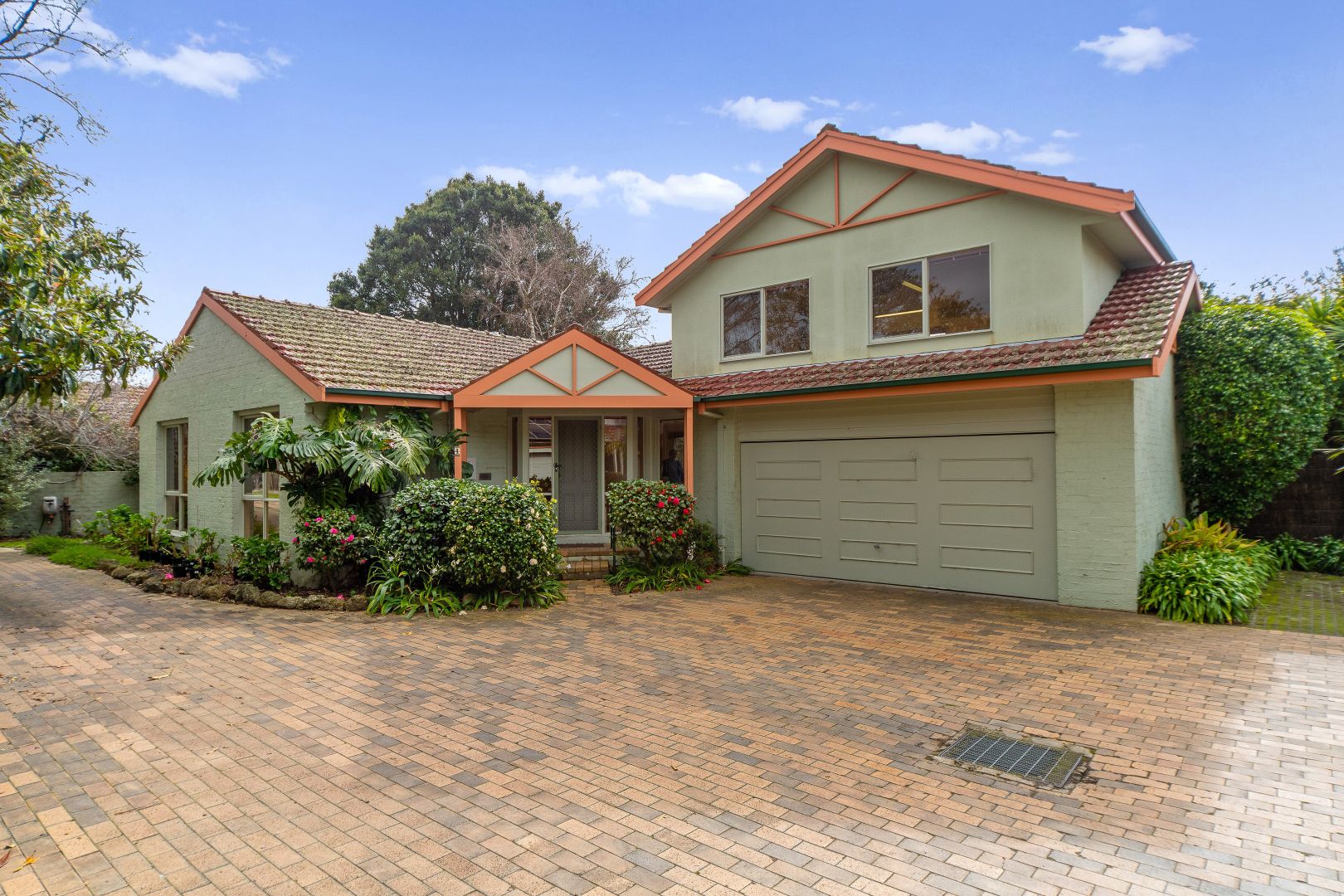 4/1 The Grove , Frankston South Property History & Address Research