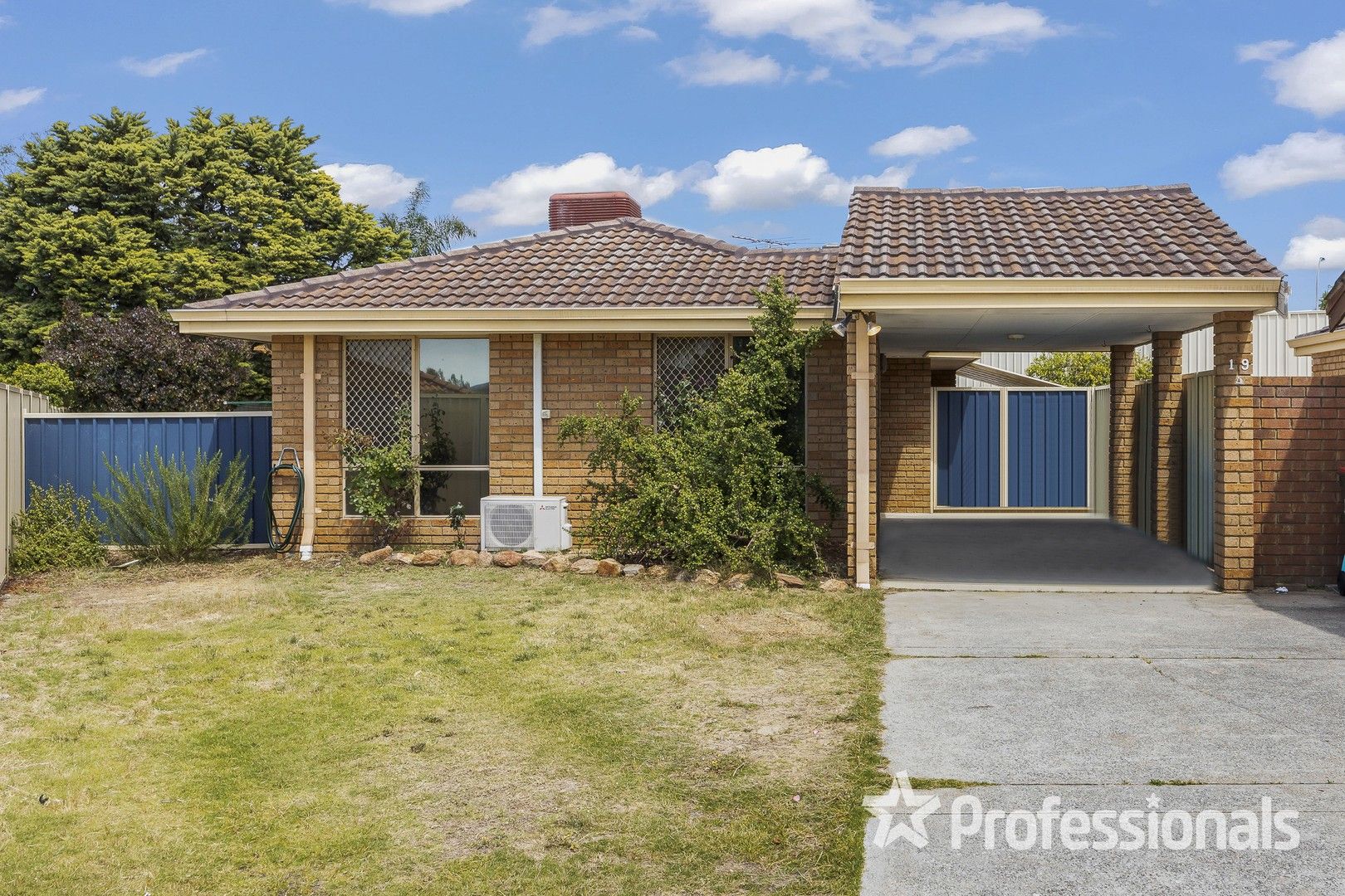 19a Carinda Place, Alexander Heights WA 6064, Image 2