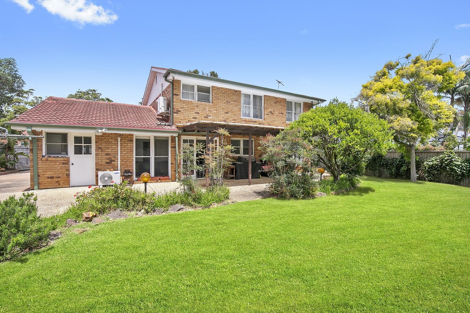 31 Bennett Street, Curl Curl NSW 2096, Image 2