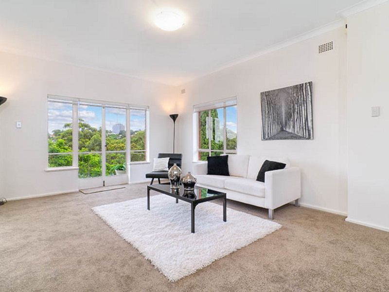 33/8 Milner Crescent, Wollstonecraft NSW 2065, Image 2