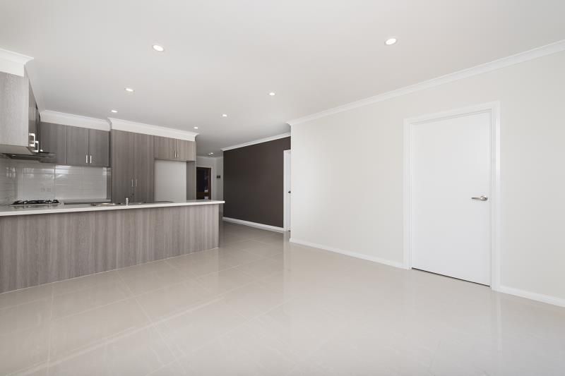 1/27 Beaumont Parade, West Footscray VIC 3012, Image 2