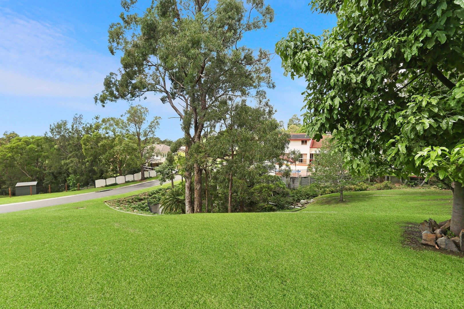 2 Canaan Avenue, Figtree NSW 2525, Image 2