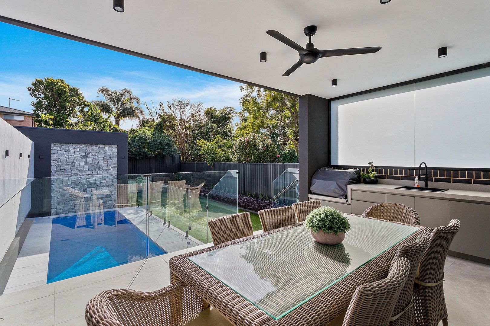 4 bedrooms Semi-Detached in 11 Taunton Street BLAKEHURST NSW, 2221
