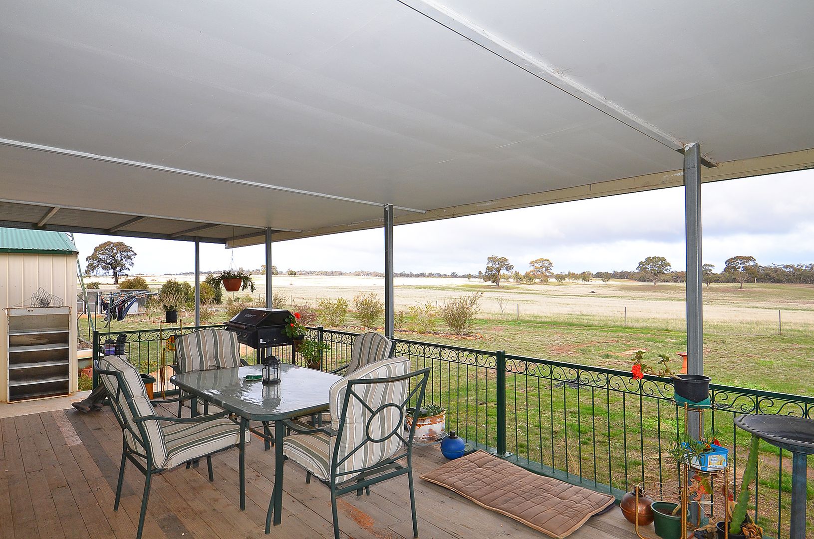 240 Valley View Road, Greens Creek VIC 3387, Image 2