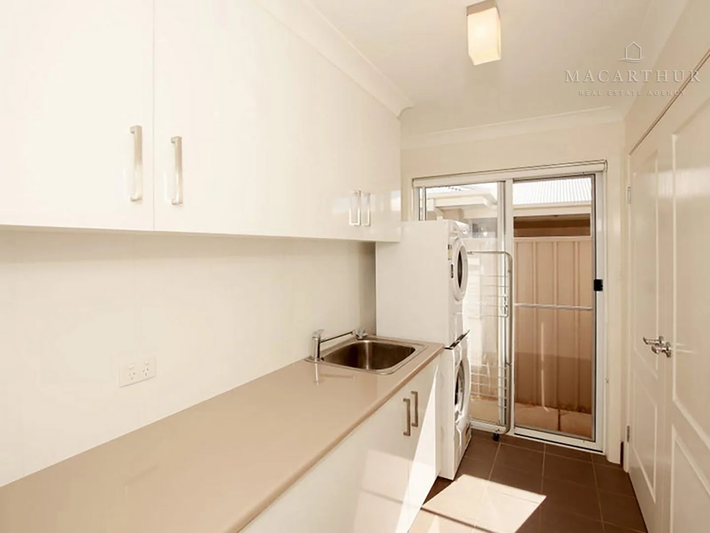 Additional image 13 of 4 Durack Circuit, Boorooma NSW 2650